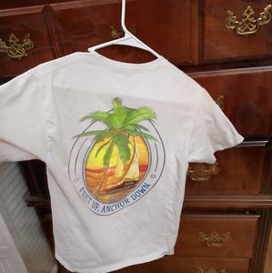 Salt life tshirt. Size small. Off white color